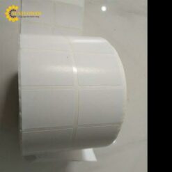 Giấy in Decal (40*30)mm*50m (2 hàng tem, khoảng cách tem 2x3mm)