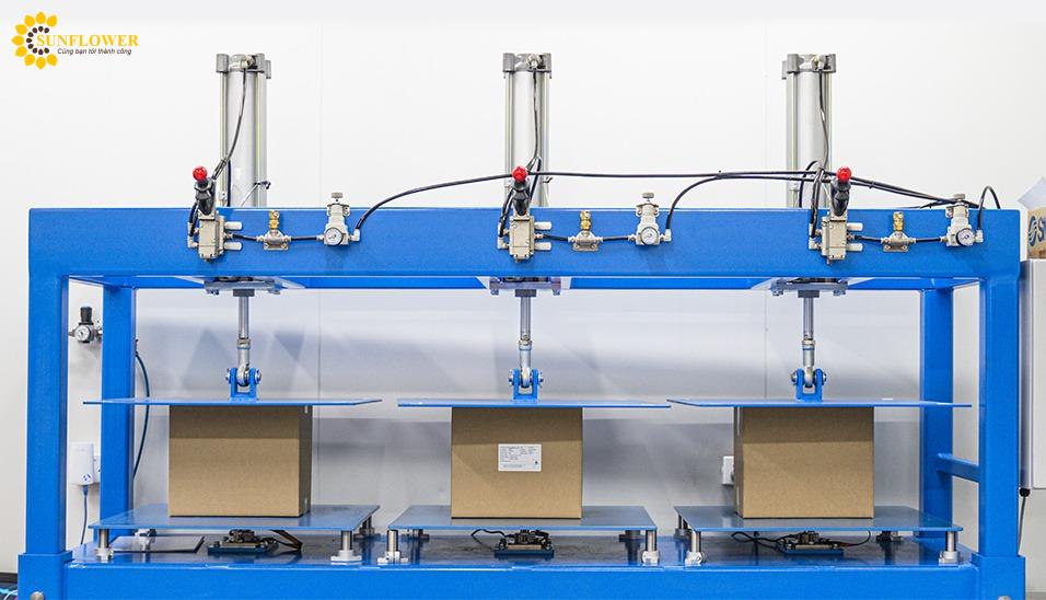 Mua Thùng Carton UN Mark Đạt Chuẩn Quốc Tế – Đặt Hàng Nhanh, Giao Hàng Toàn Quốc 2 Mua thùng carton UN Mark là bắt buộc khi vận chuyển hàng nguy hiểm ra nước ngoài