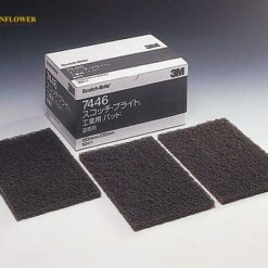 Tấm lót công nghiệp Scotch-Brite 3M 7446, dùng để loại bỏ mảnh vụn khỏi lớp phủ gỗ